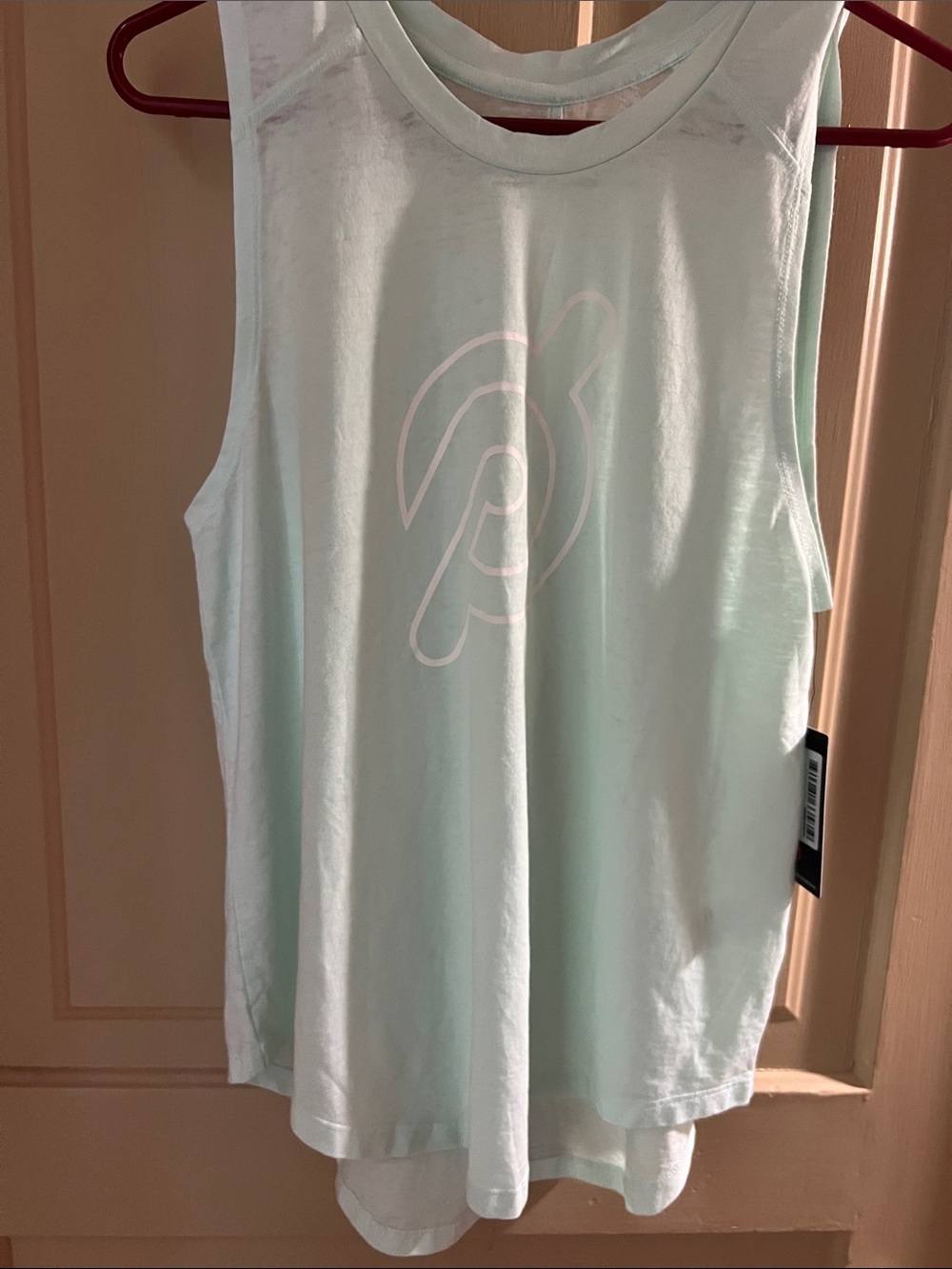 Peloton Blue Grass Scoop Tank Logo Tank Top sz M NWT